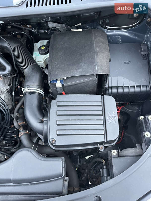 Минивэн Volkswagen Touran 2007 в Звягеле фото 43 Минивэн Volkswagen Touran 2007 в Звягеле