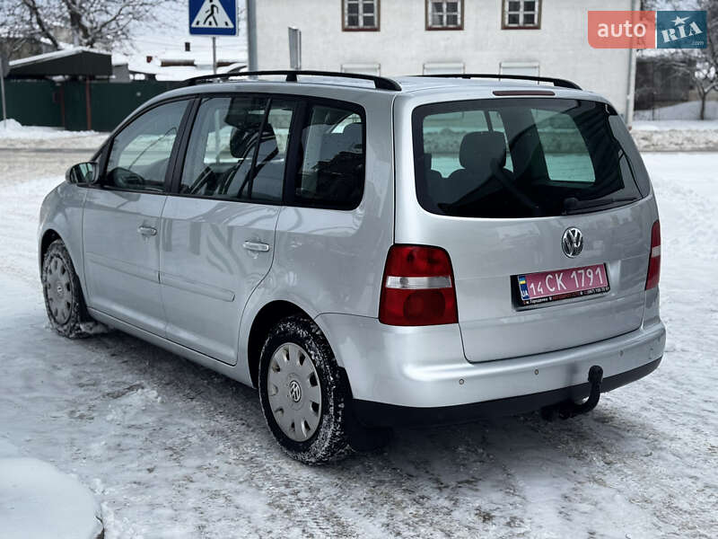Volkswagen Touran 2005