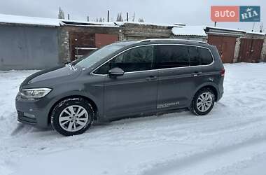Микровэн Volkswagen Touran 2020 в Днепре