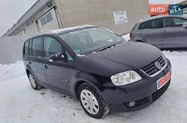 Минивэн Volkswagen Touran 2004 в Славуте