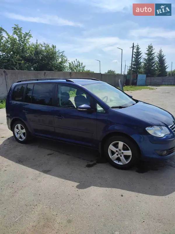 Volkswagen Touran
