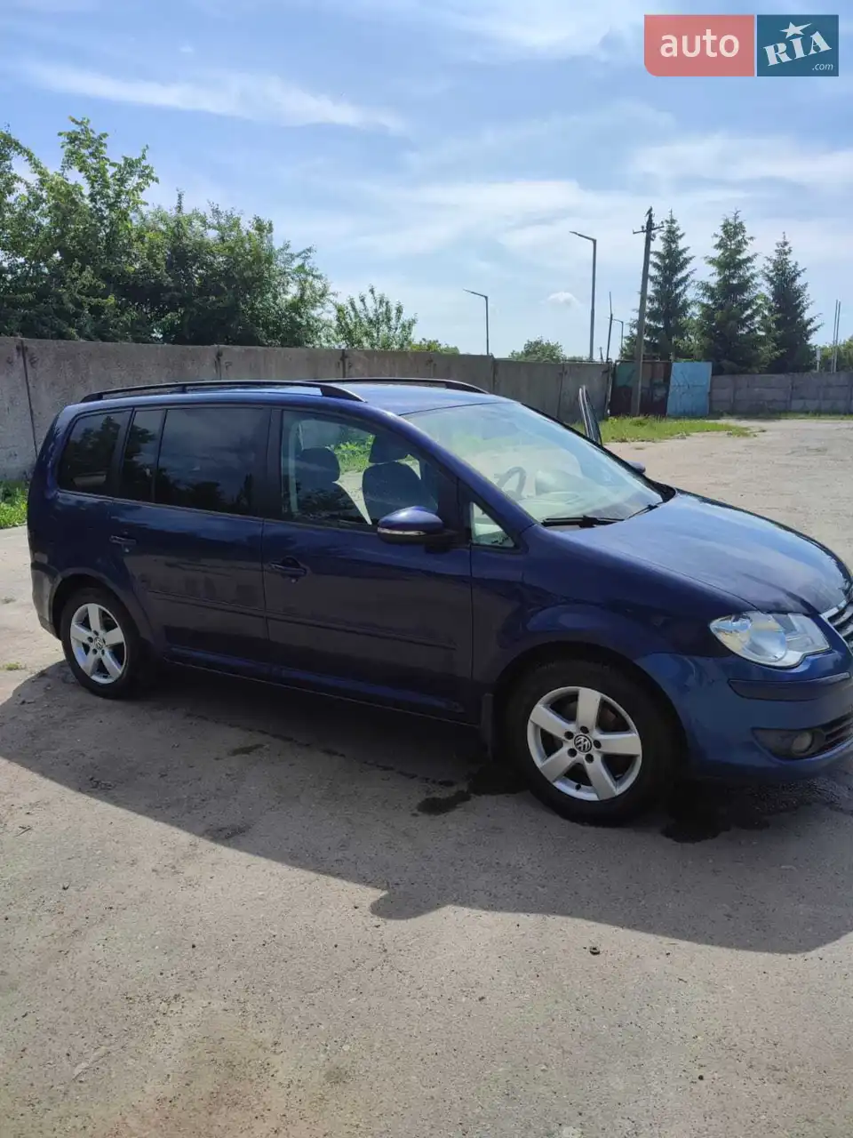 2010 Volkswagen Touran - мініатюра 9