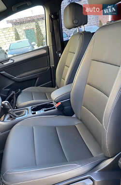 Микровэн Volkswagen Touran 2017 в Львове