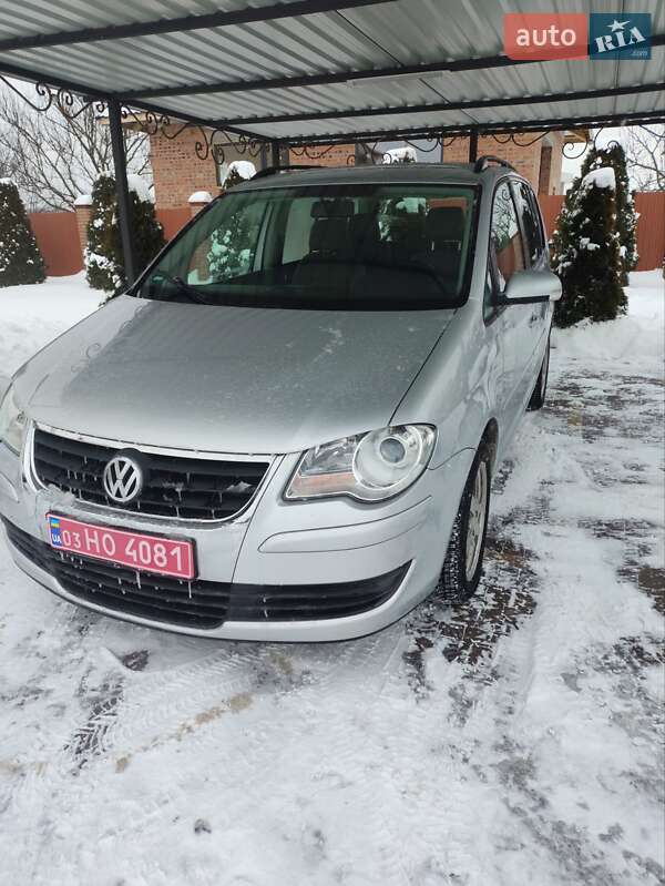 Volkswagen Touran 2008