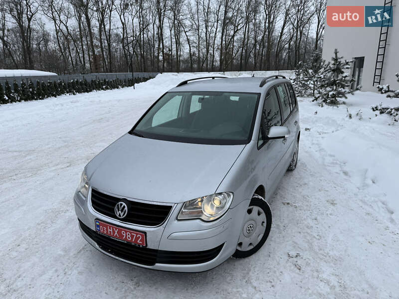 Volkswagen Touran 2009