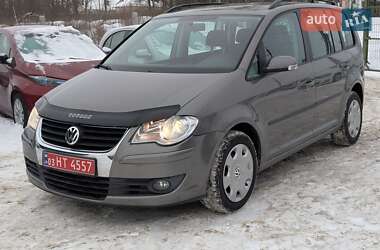 Мінівен Volkswagen Touran 2008 в Рівному
