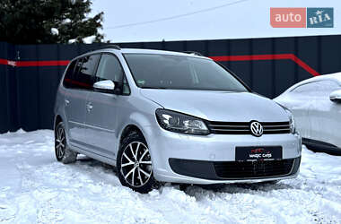 Минивэн Volkswagen Touran 2011 в Луцке