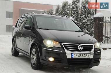 Минивэн Volkswagen Touran 2008 в Черновцах
