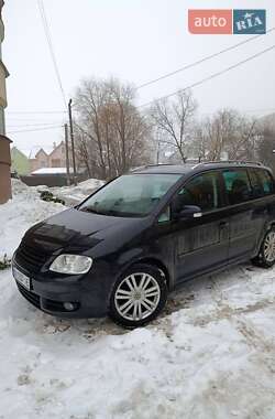 Минивэн Volkswagen Touran 2006 в Хмельницком
