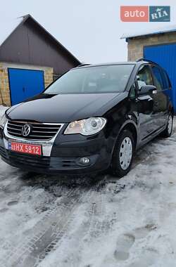 Минивэн Volkswagen Touran 2008 в Бердичеве