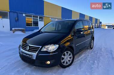 Минивэн Volkswagen Touran 2007 в Житомире