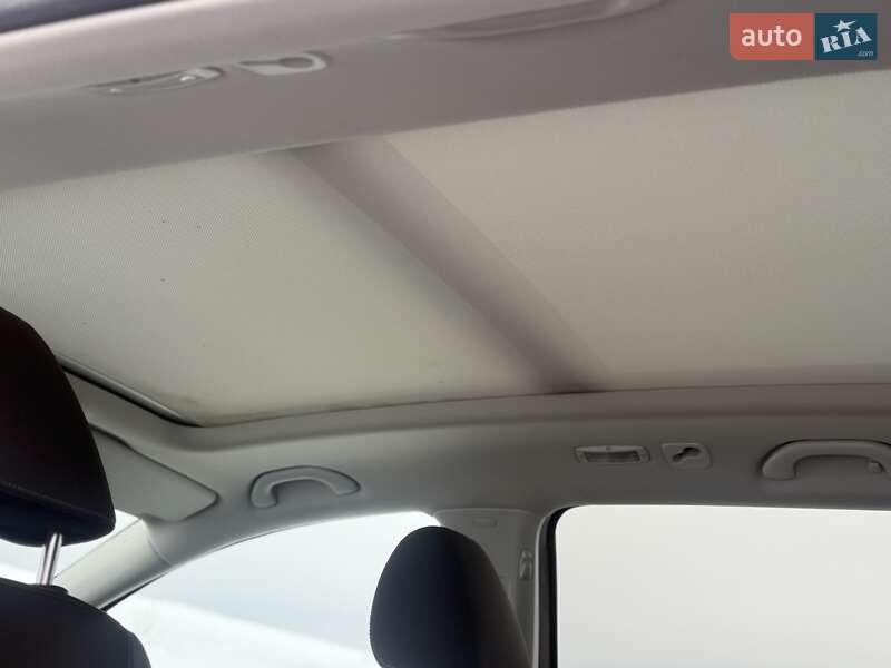 Минивэн Volkswagen Touran 2012 в Сарнах фото 40 Минивэн Volkswagen Touran 2012 в Сарнах