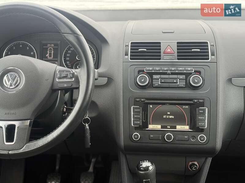 Минивэн Volkswagen Touran 2012 в Сарнах фото 43 Минивэн Volkswagen Touran 2012 в Сарнах