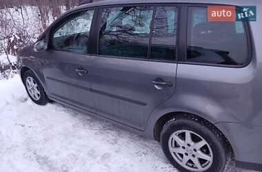 Минивэн Volkswagen Touran 2007 в Виннице