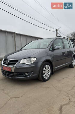 Минивэн Volkswagen Touran 2007 в Вознесенске