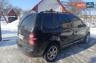 Минивэн Volkswagen Touran 2008 в Каменке-Бугской
