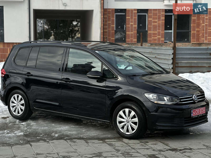 Volkswagen Touran 2016