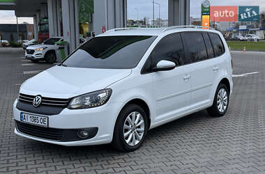 Минивэн Volkswagen Touran 2015 в Житомире