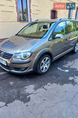 Минивэн Volkswagen Touran 2007 в Берестечку