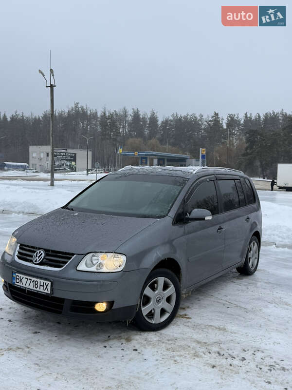 Volkswagen Touran 2006