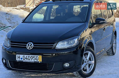 Мінівен Volkswagen Touran 2014 в Житомирі