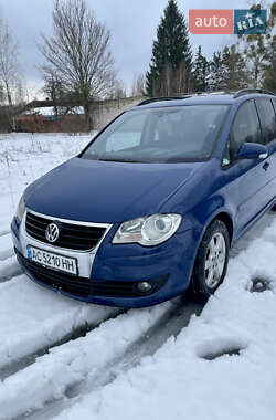 Минивэн Volkswagen Touran 2003 в Ковеле