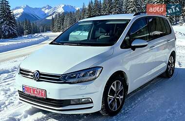 Микровэн Volkswagen Touran 2022 в Буче