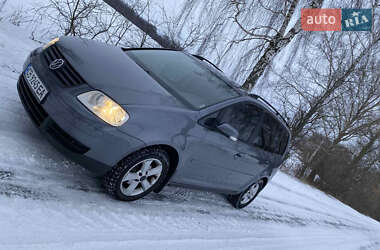 Минивэн Volkswagen Touran 2004 в Мене