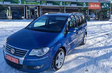 Мінівен Volkswagen Touran 2008 в Кропивницькому