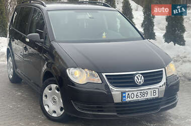 Мінівен Volkswagen Touran 2007 в Гусятині