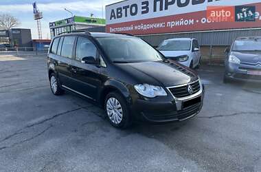 Минивэн Volkswagen Touran 2007 в Запорожье
