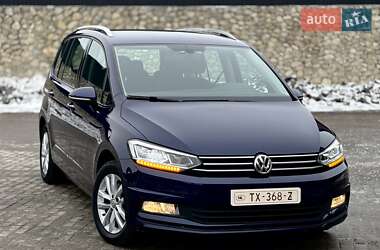 Мікровен Volkswagen Touran 2017 в Тернополі