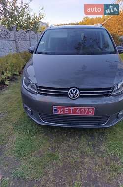 Минивэн Volkswagen Touran 2013 в Каменском