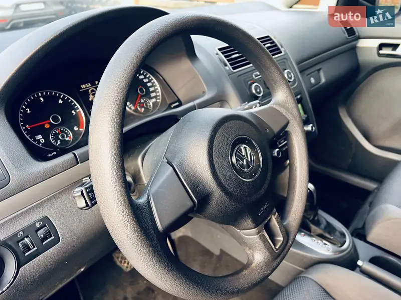 Volkswagen Touran 2014 VIN WVGZZZ1TZFW020102 фото оголошення 5 з 52