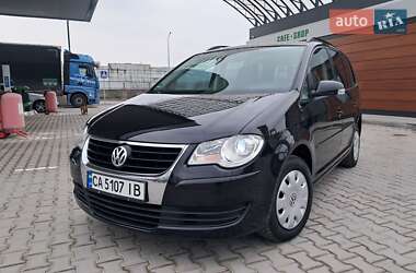 Мінівен Volkswagen Touran 2007 в Могилів-Подільському