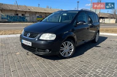 Мінівен Volkswagen Touran 2006 в Одесі