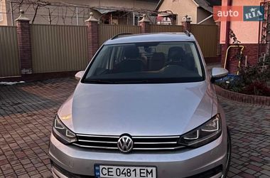 Микровэн Volkswagen Touran 2017 в Черновцах
