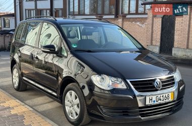 Мінівен Volkswagen Touran 2010 в Вінниці