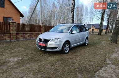 Минивэн Volkswagen Touran 2008 в Любешове