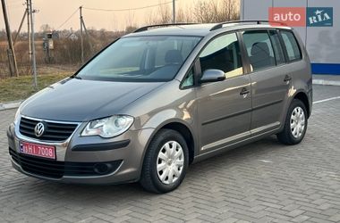 Минивэн Volkswagen Touran 2007 в Ковеле
