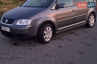 Минивэн Volkswagen Touran 2003 в Львове