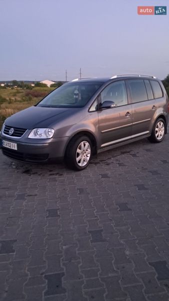 Volkswagen Touran 2003
