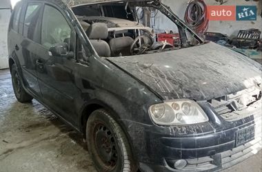 Мінівен Volkswagen Touran 2006 в Нижніми Станівцями