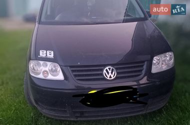 Минивэн Volkswagen Touran 2003 в Долине