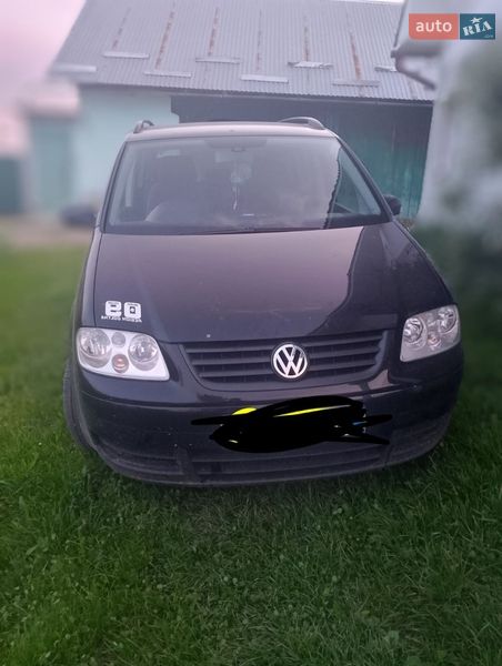 Volkswagen Touran 2003