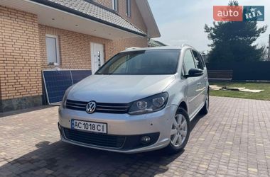 Мінівен Volkswagen Touran 2011 в Луцьку