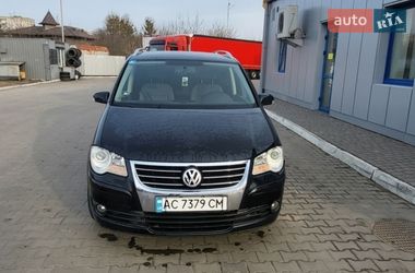 Минивэн Volkswagen Touran 2007 в Луцке