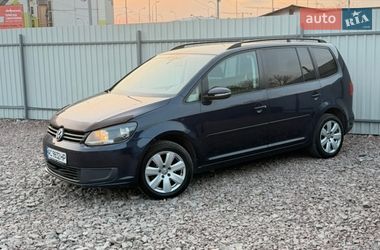 Мінівен Volkswagen Touran 2012 в Києві