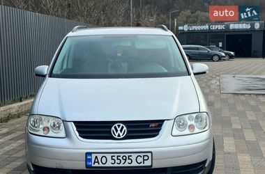Мінівен Volkswagen Touran 2003 в Сваляві