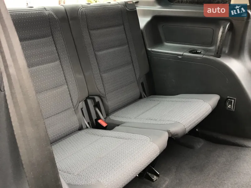 Volkswagen Touran 2006 VIN WVGZZZ1TZ6W110047 фото оголошення 8 з 49